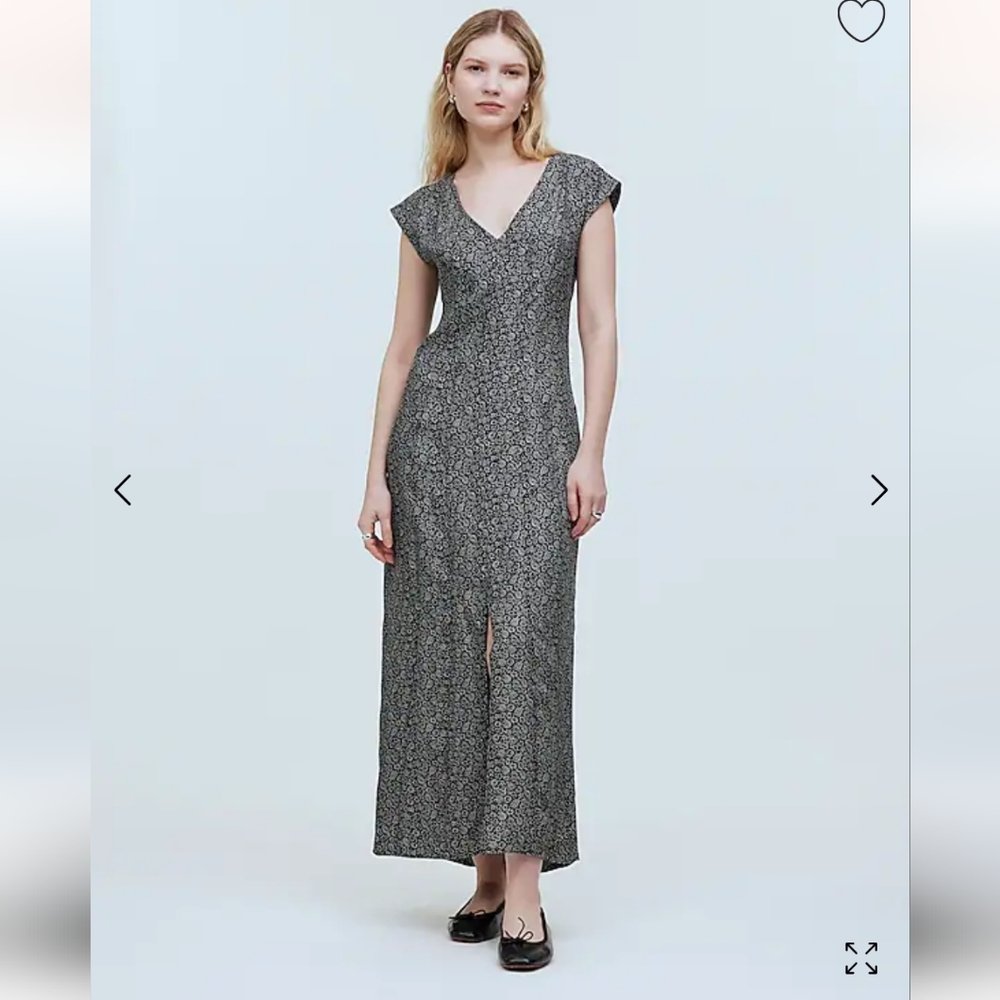 Madewell Cap-Sleeve V-Neck Midi Dress in Floral Cupro-Blend Size 4